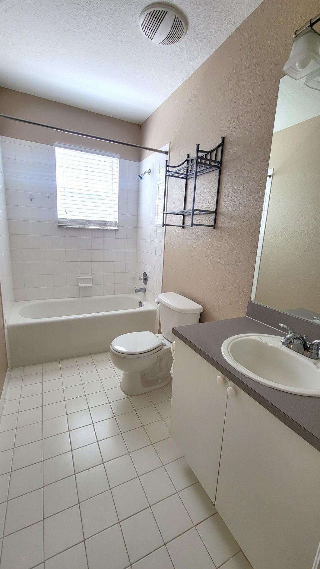 401 Belmont Place, Boynton Beach, FL 33436 Photo