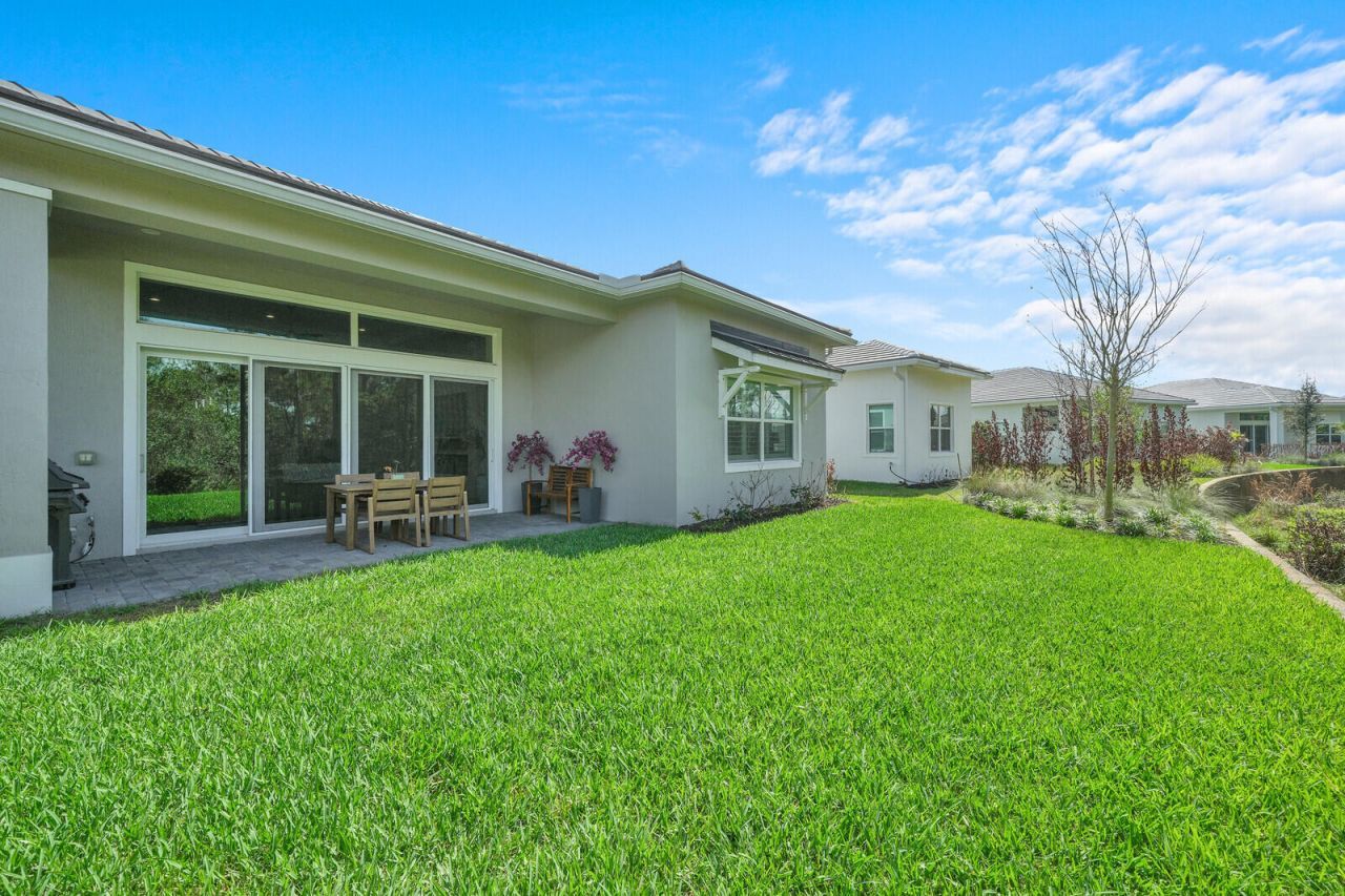 138 SE Palma Street, Port Saint Lucie, FL 34984 Photo