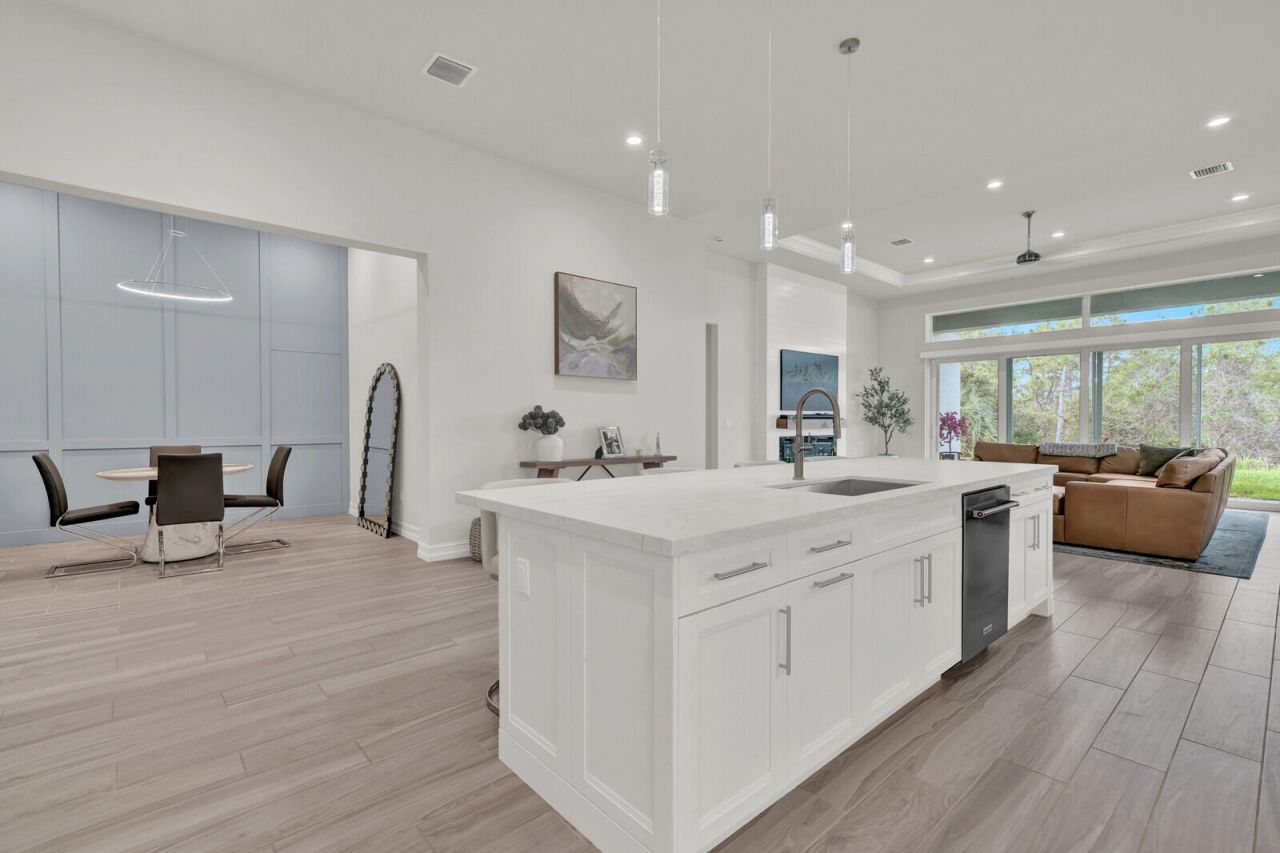 138 SE Palma Street, Port Saint Lucie, FL 34984 Photo