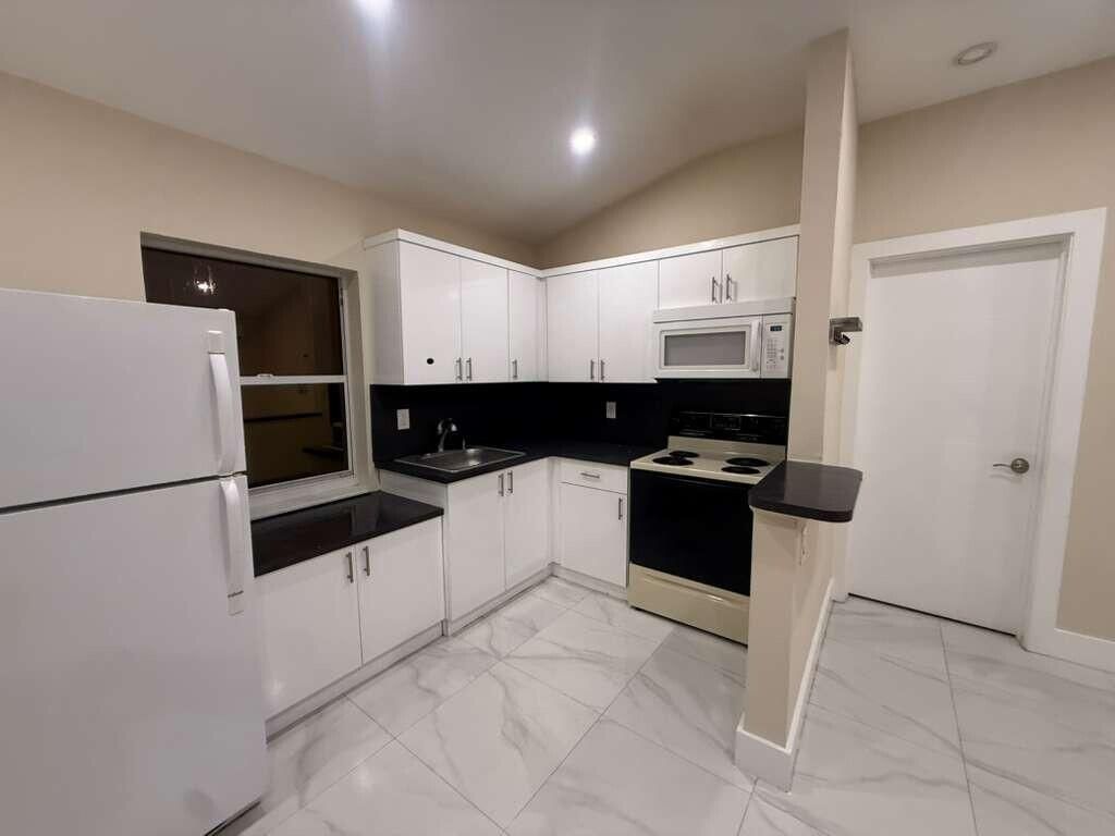 3373 SW 7th Street, Miami, FL 33135 Photo