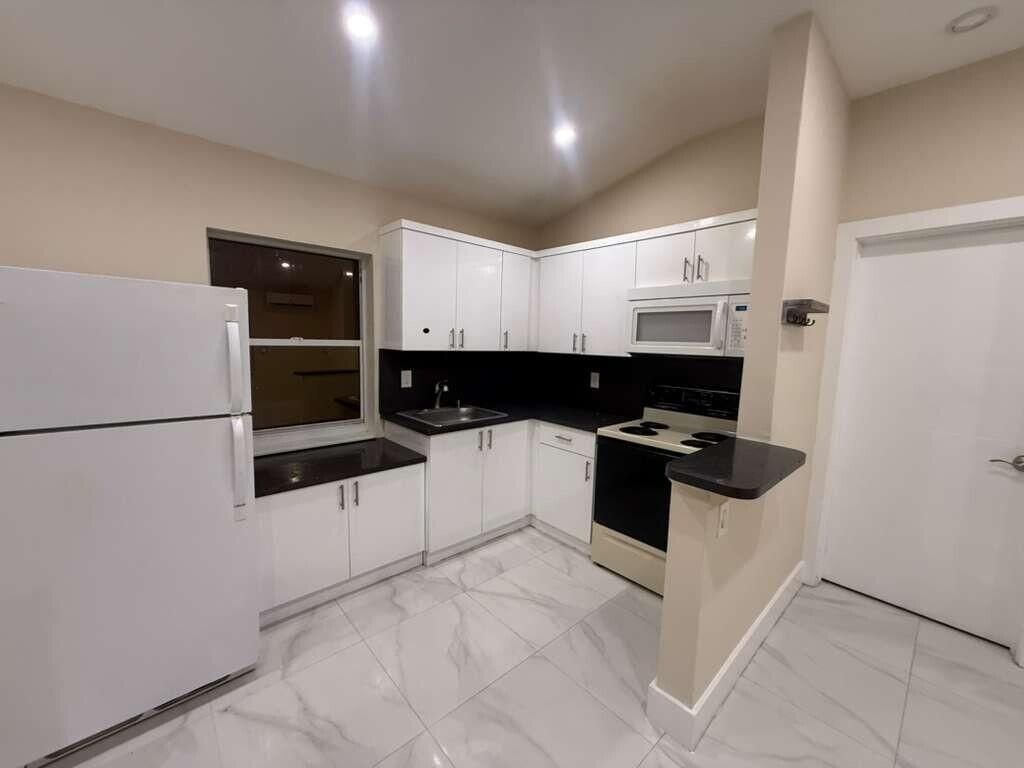 3373 SW 7th Street, Miami, FL 33135 Photo