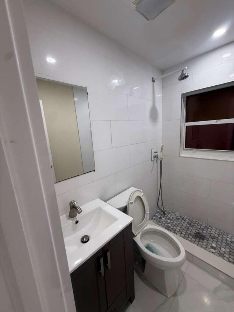 3373 SW 7th Street, Miami, FL 33135 Photo