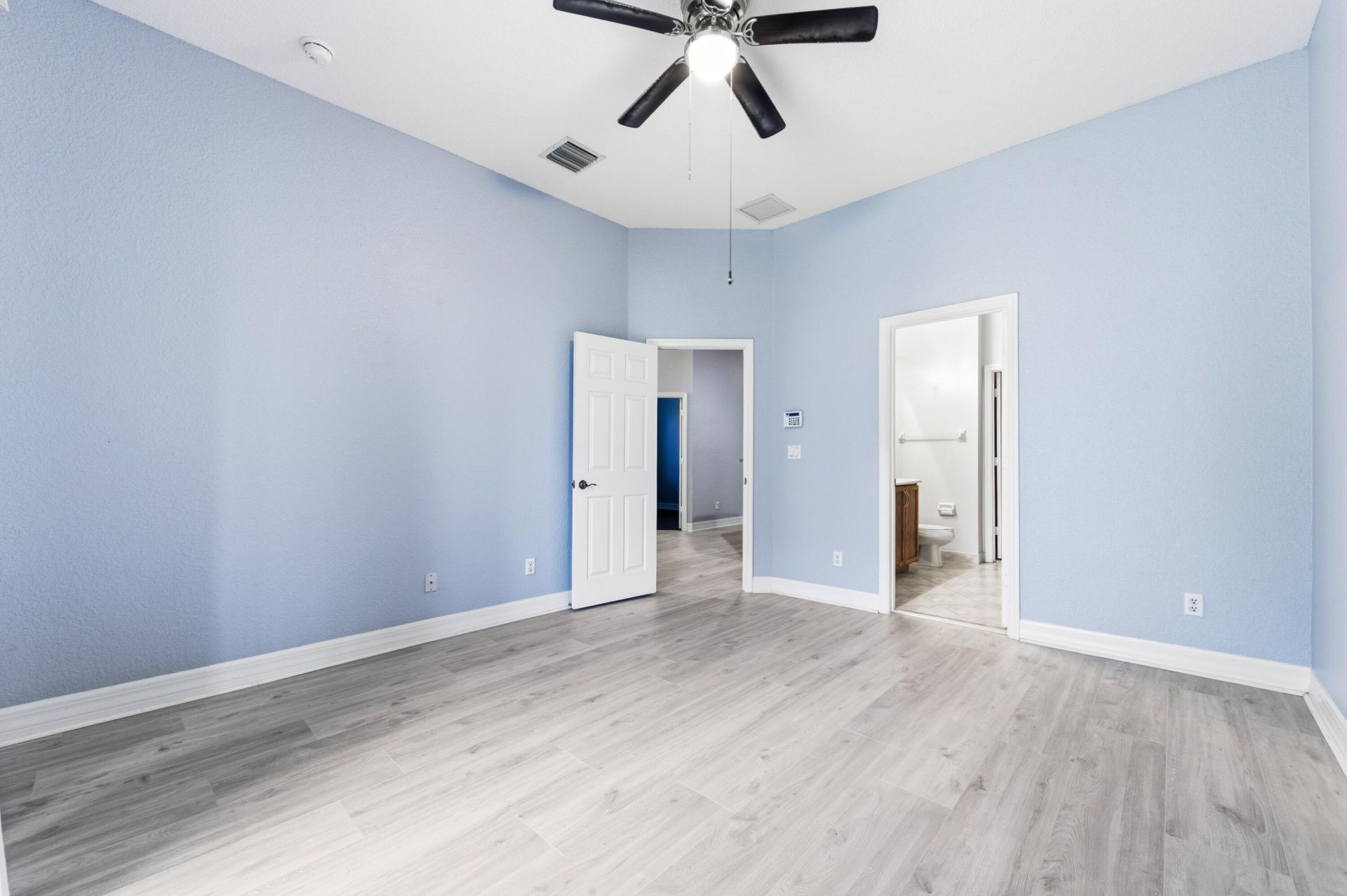 4921 Bonsai Circle, Unit 201, Palm Beach Gardens, FL 33418 Photo