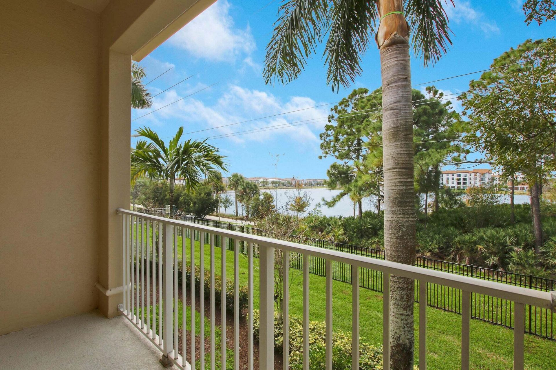 4921 Bonsai Circle, Unit 201, Palm Beach Gardens, FL 33418 Photo