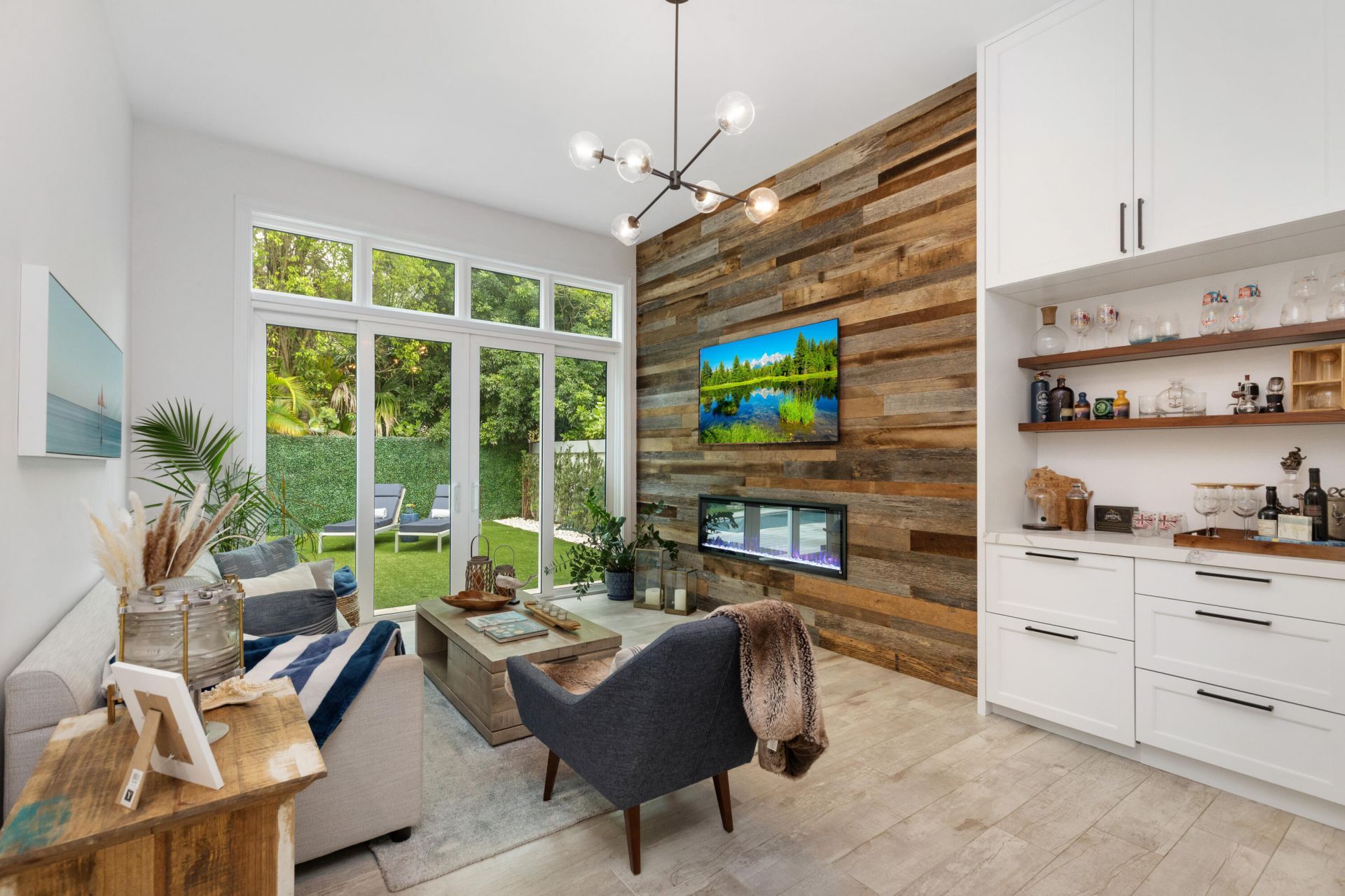 24 Grand Bay Estates Circle, Key Biscayne, FL 33149 Photo