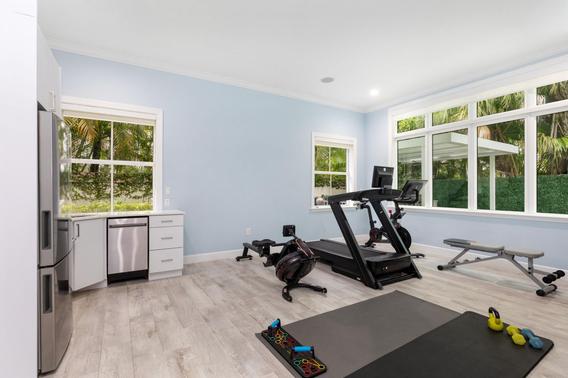 24 Grand Bay Estates Circle, Key Biscayne, FL 33149 Photo