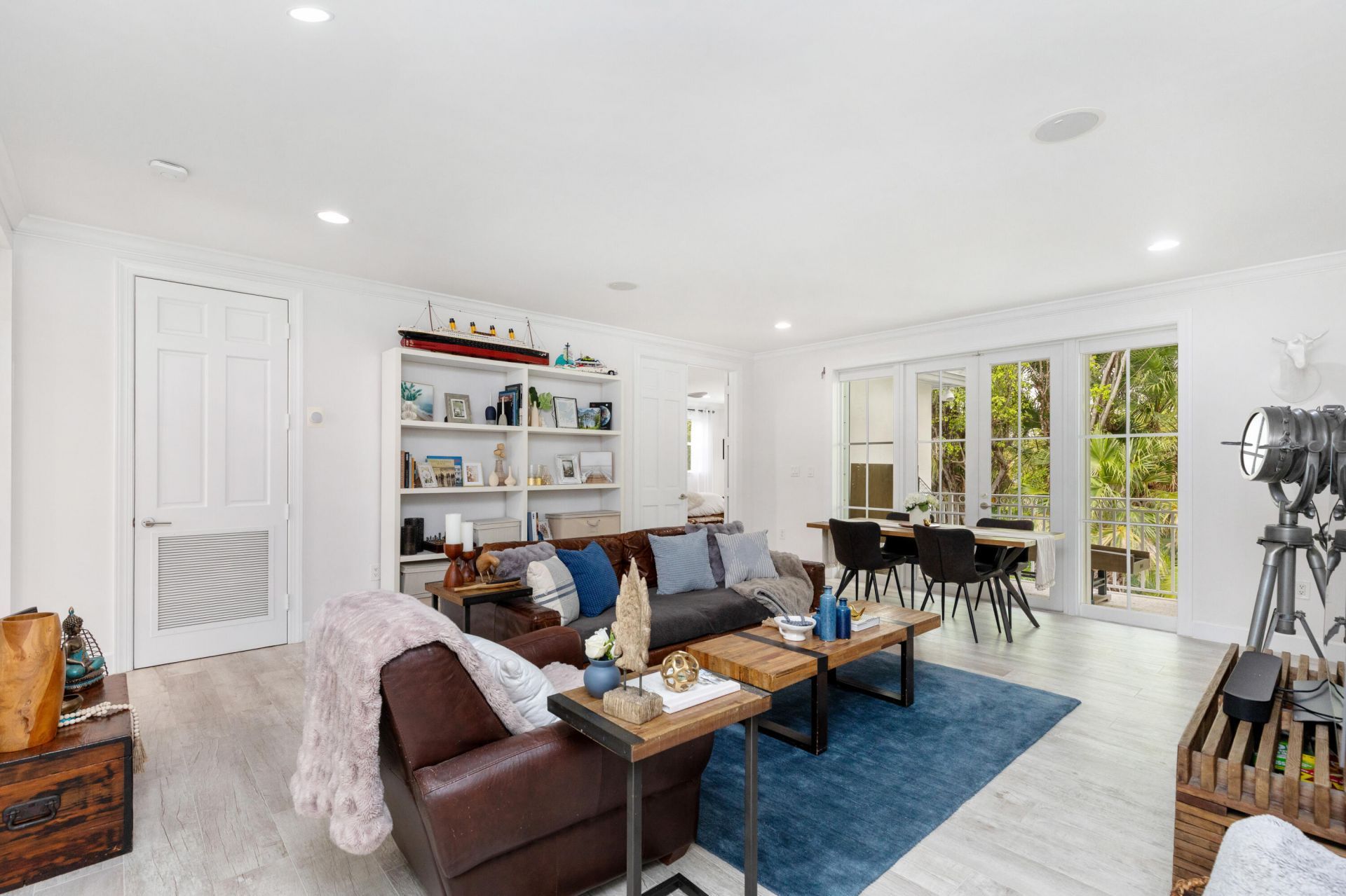 24 Grand Bay Estates Circle, Key Biscayne, FL 33149 Photo