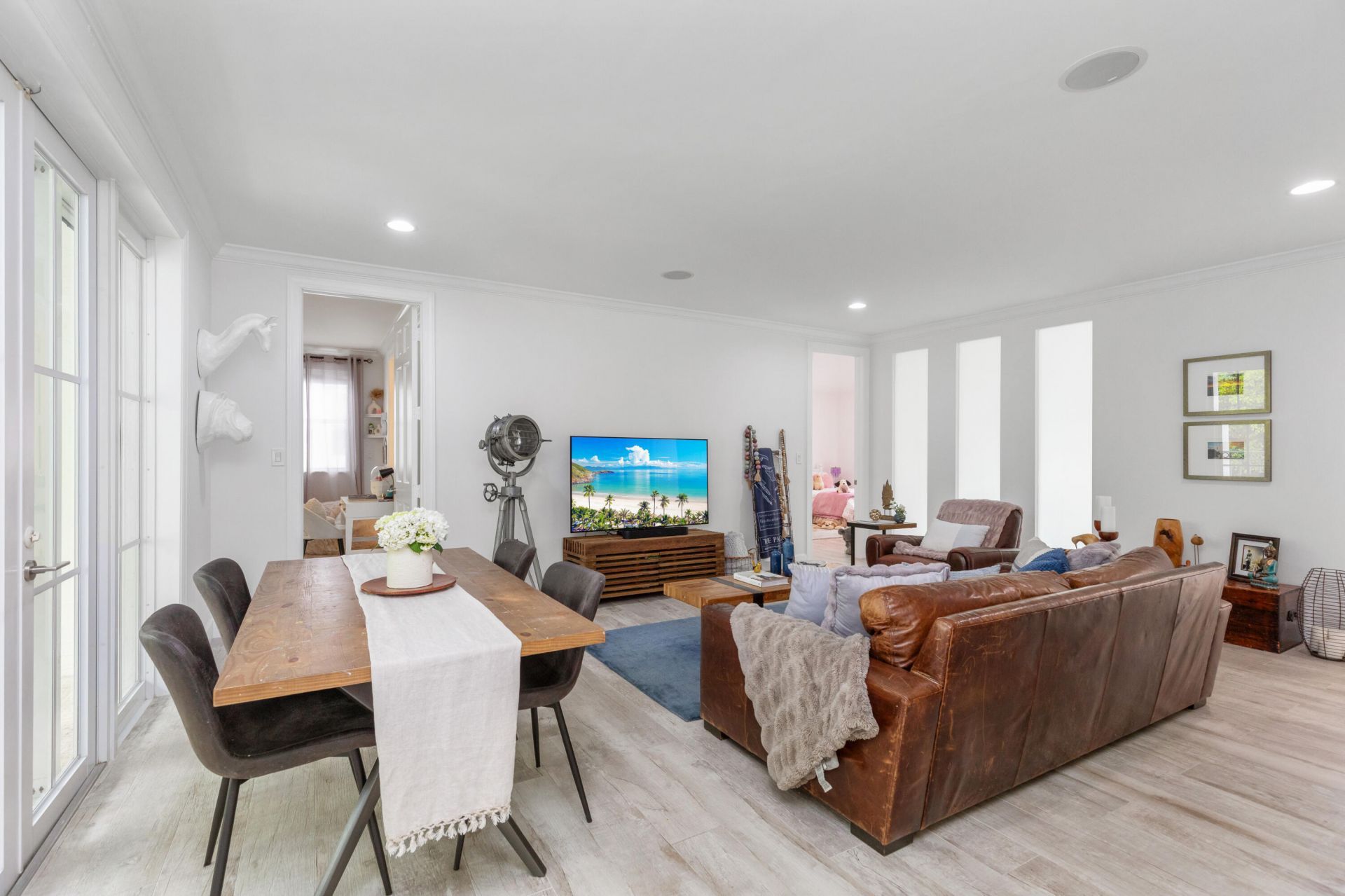 24 Grand Bay Estates Circle, Key Biscayne, FL 33149 Photo