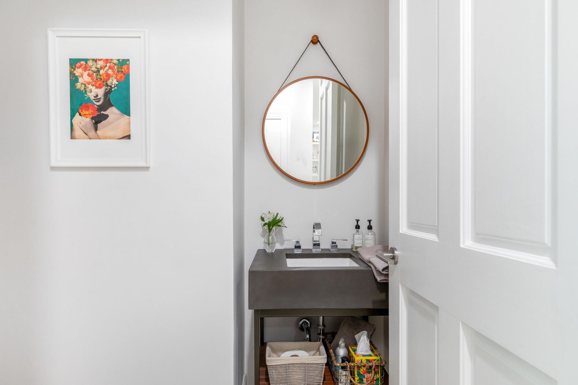 24 Grand Bay Estates Circle, Key Biscayne, FL 33149 Photo