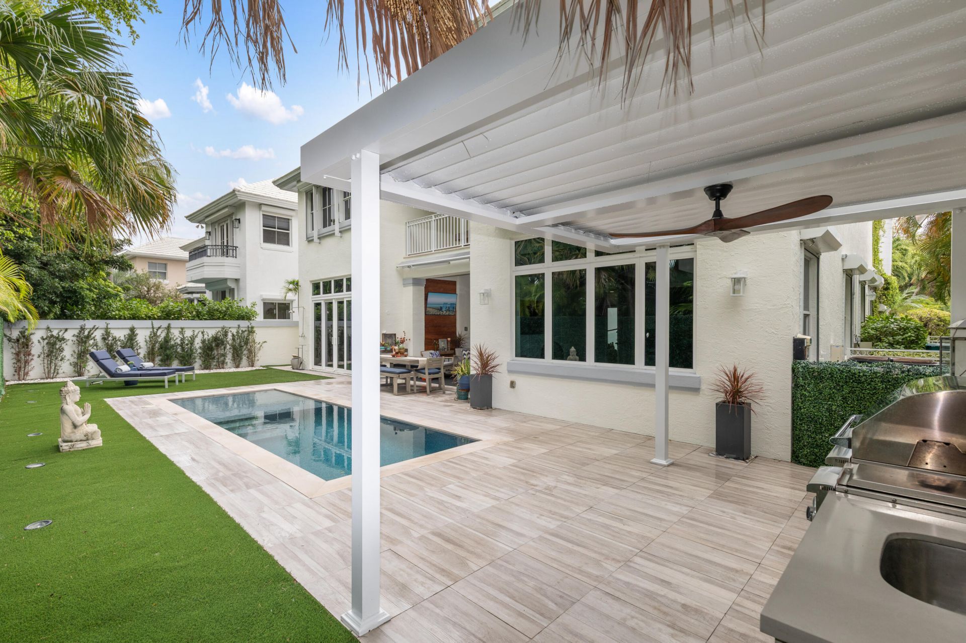 24 Grand Bay Estates Circle, Key Biscayne, FL 33149 Photo