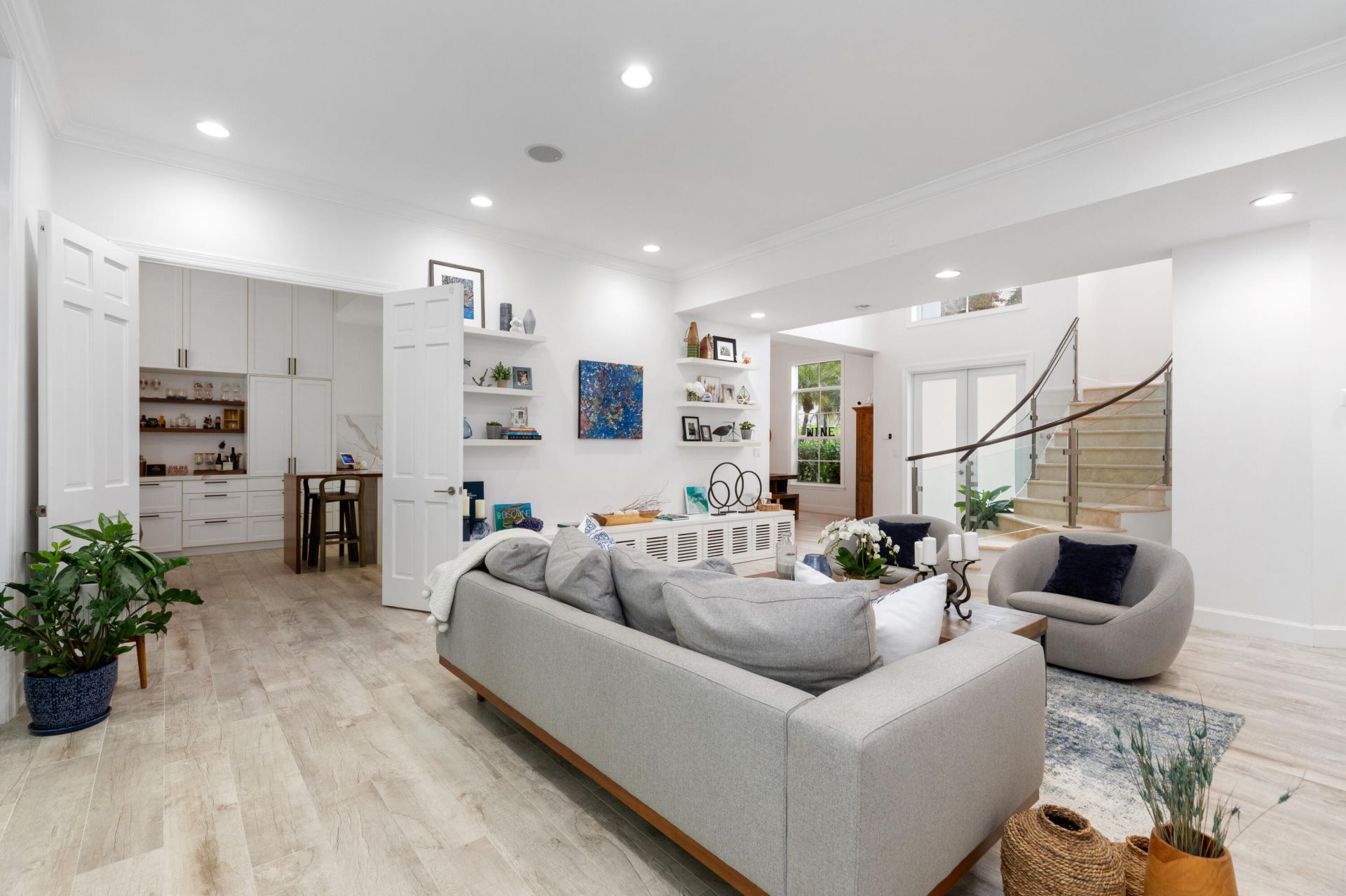 24 Grand Bay Estates Circle, Key Biscayne, FL 33149 Photo