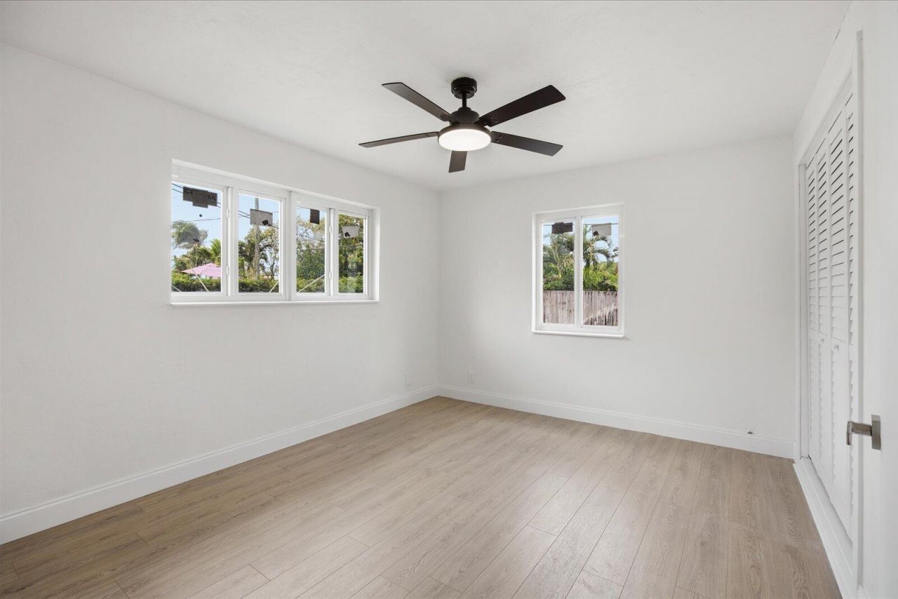 737 W Ilex Drive, West Palm Beach, FL 33403 Photo