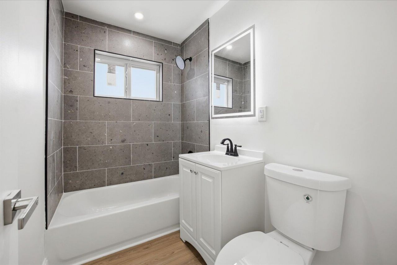 737 W Ilex Drive, West Palm Beach, FL 33403 Photo