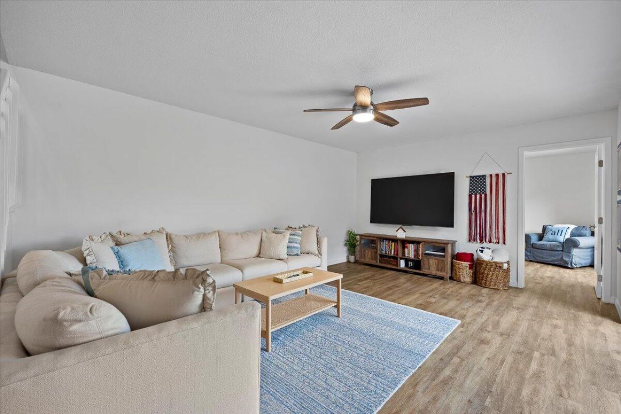 522 5th Terrace, Palm Beach Gardens, FL 33418 Photo