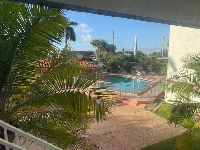 5050 NW 7th Street, Unit 701, Miami, FL 33126 Photo