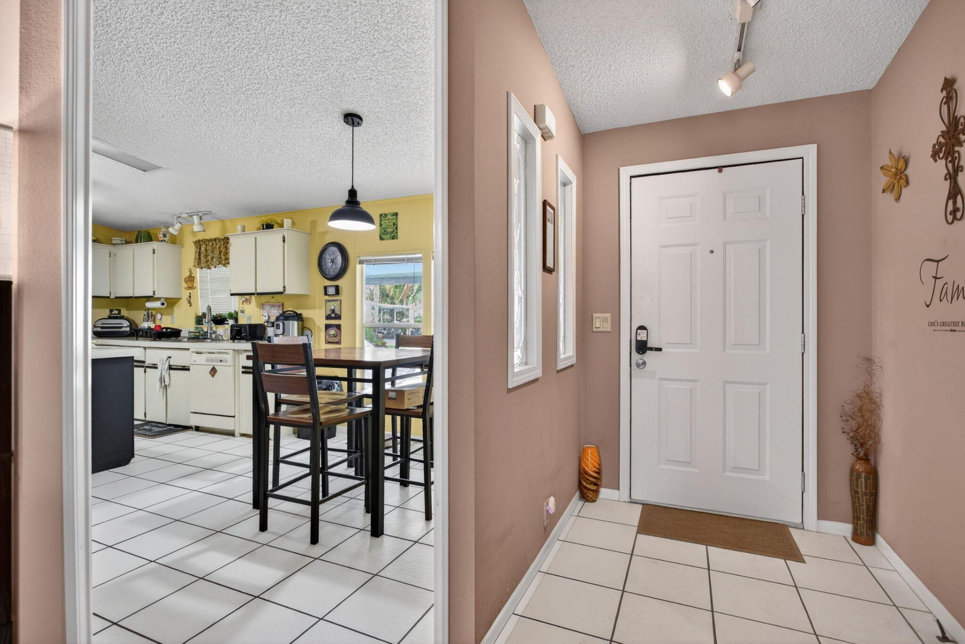 6482 NW 37th Avenue, Coconut Creek, FL 33073 Photo