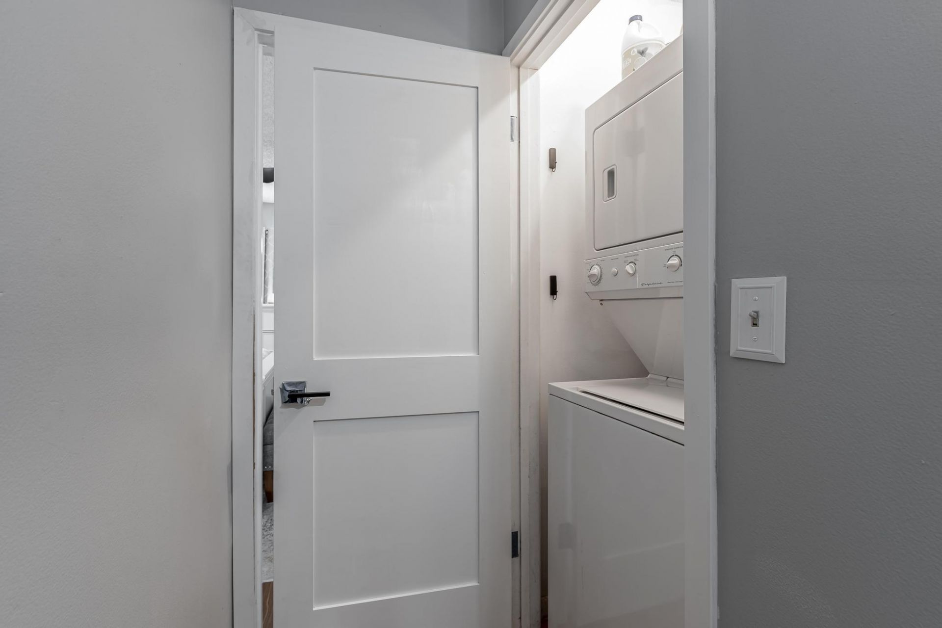 563 NE 7th Avenue, Fort Lauderdale, FL 33301 Photo