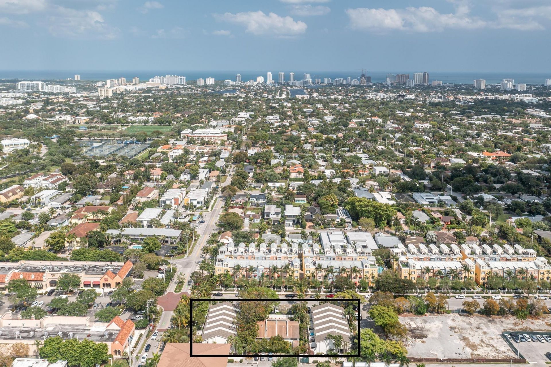 563 NE 7th Avenue, Unit 1B, Fort Lauderdale, FL 33301 Photo