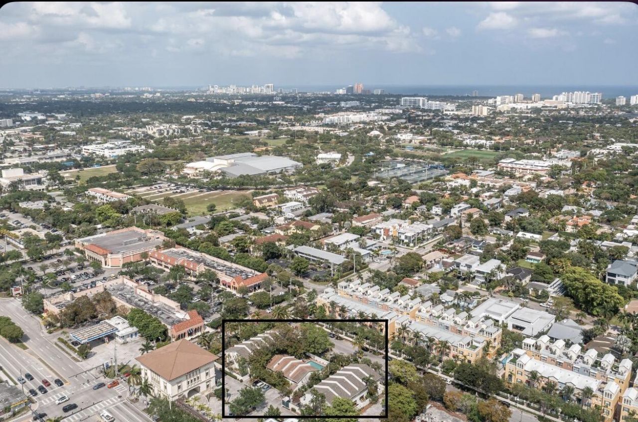 563 NE 7th Avenue, Unit 1B, Fort Lauderdale, FL 33301 Photo