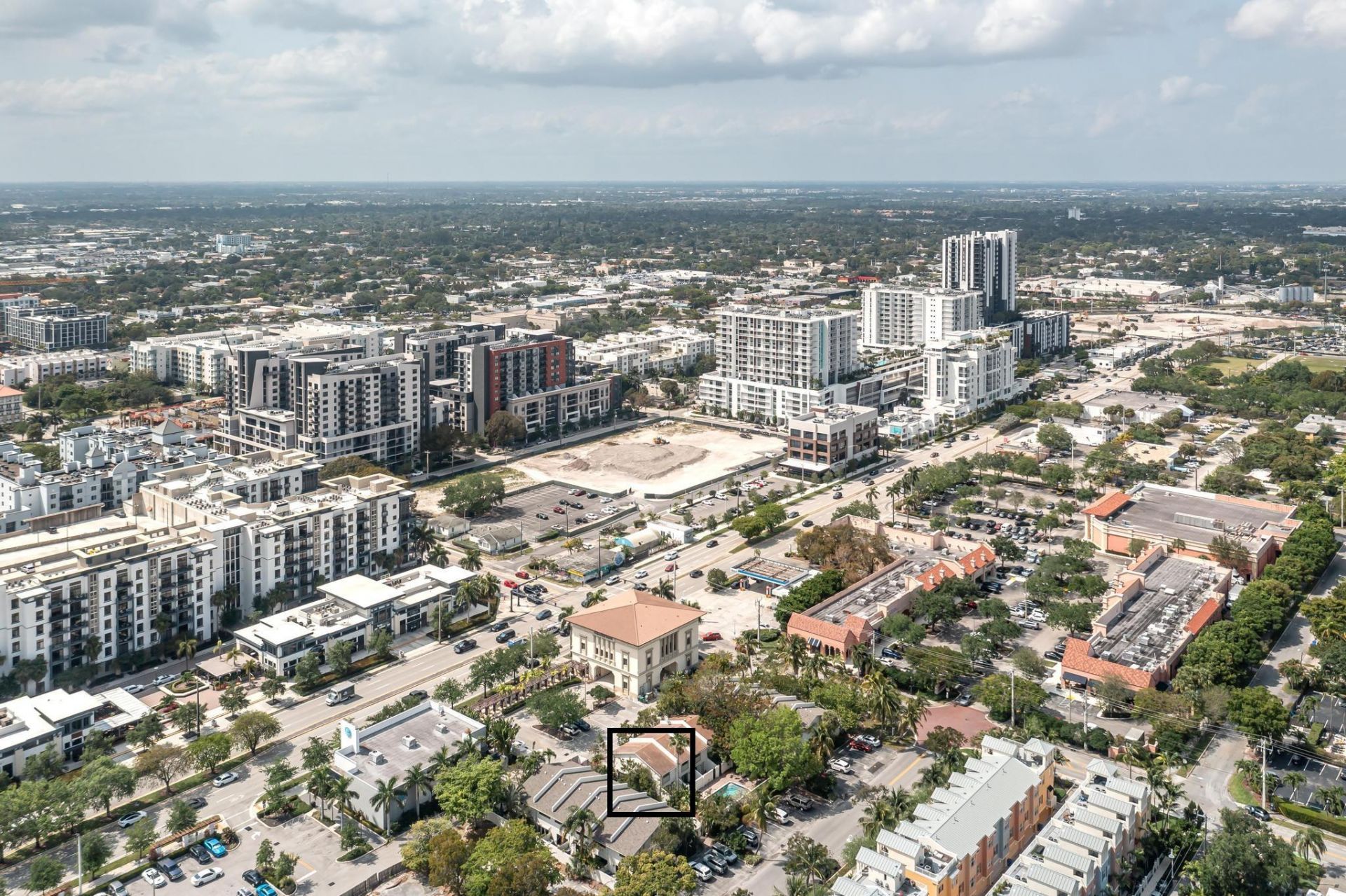 563 NE 7th Avenue, Fort Lauderdale, FL 33301 Photo