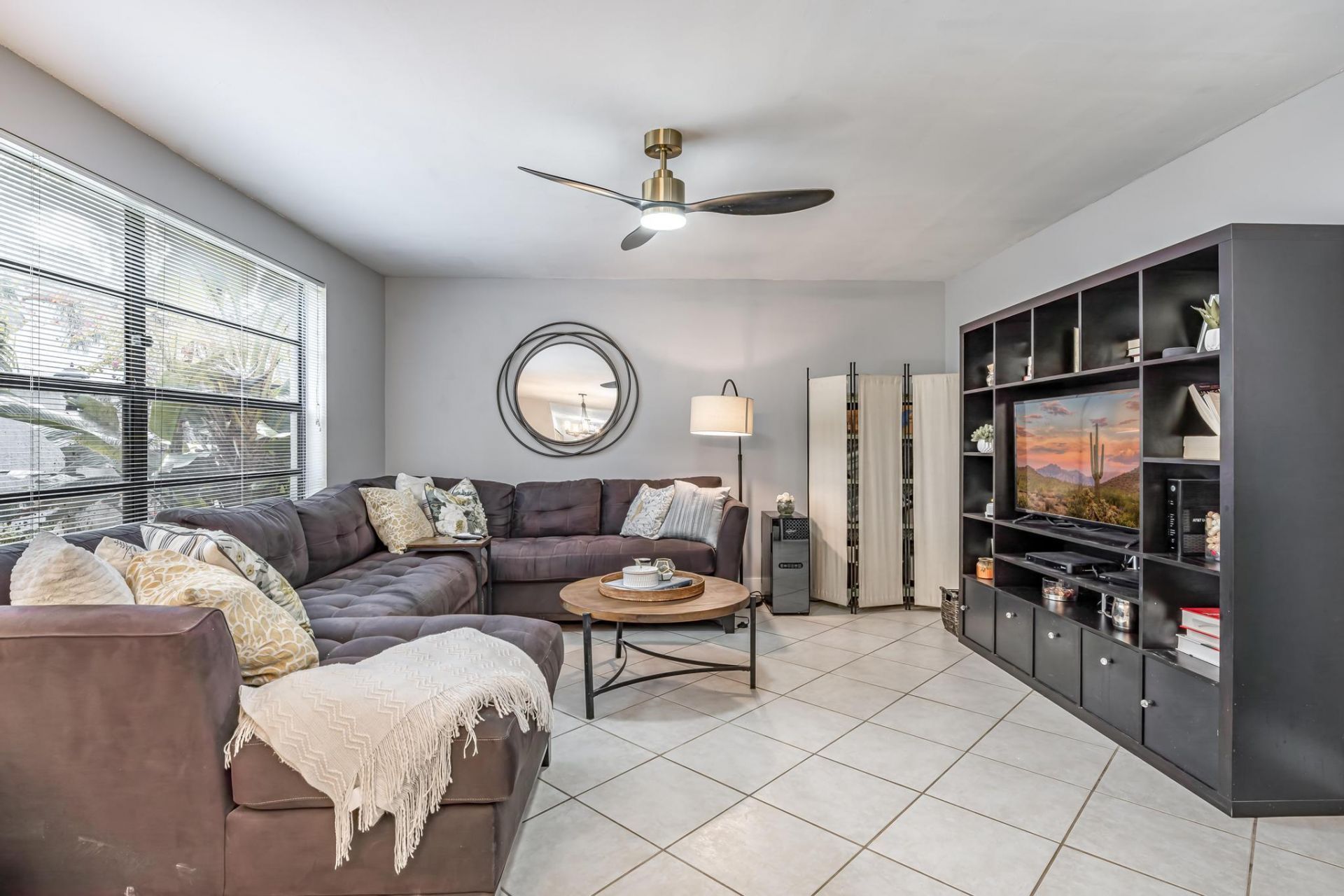 563 NE 7th Avenue, Unit 1B, Fort Lauderdale, FL 33301 Photo