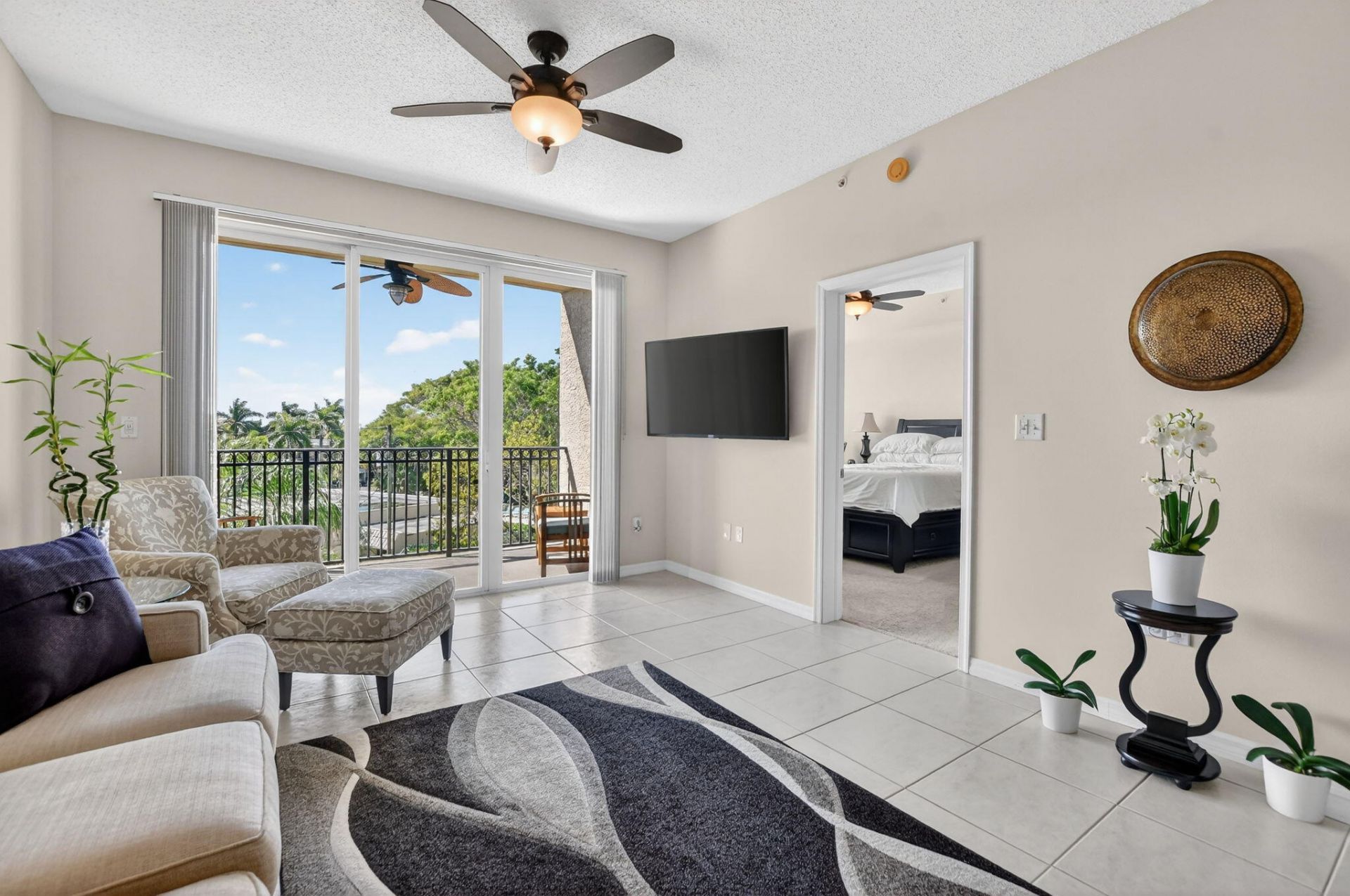 26 Royal Palm Way, Unit 403, Boca Raton, FL 33432 Photo
