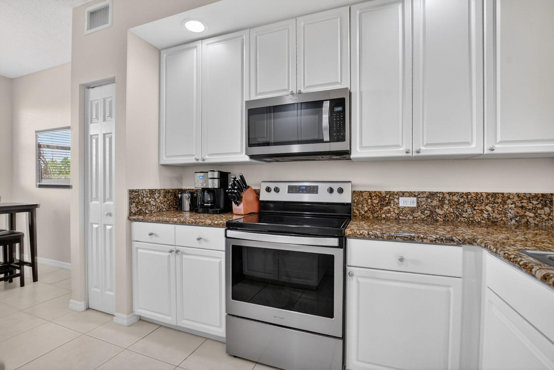 26 Royal Palm Way, Unit 403, Boca Raton, FL 33432 Photo