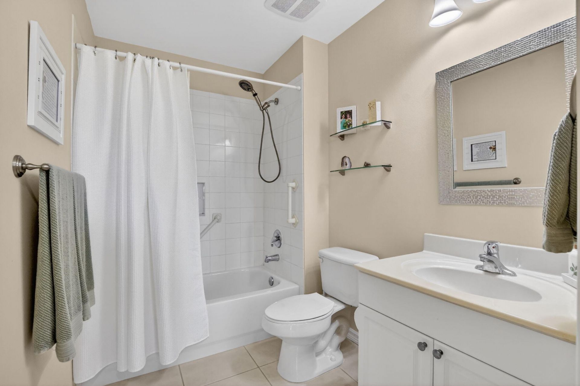 26 Royal Palm Way, Unit 403, Boca Raton, FL 33432 Photo