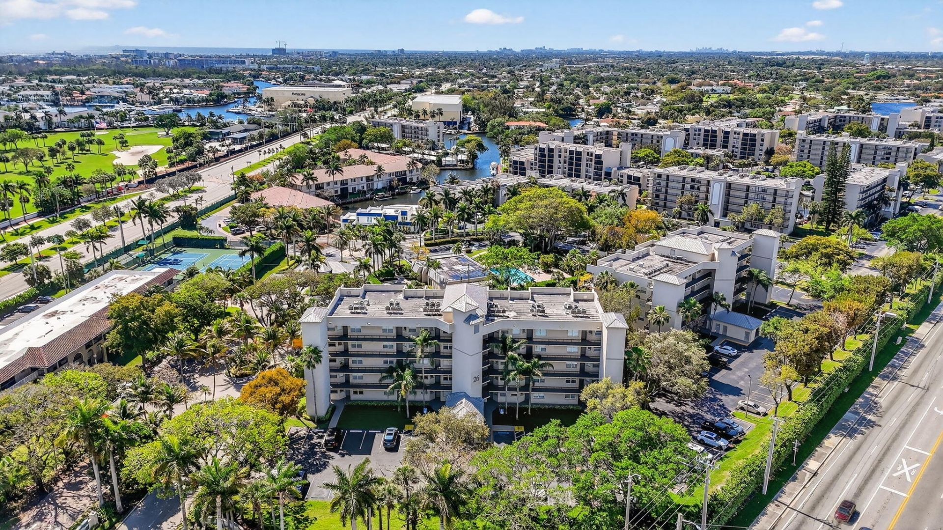 26 Royal Palm Way, Unit 403, Boca Raton, FL 33432 Photo