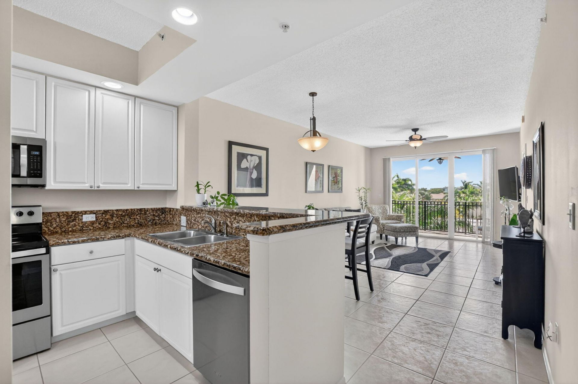 26 Royal Palm Way, Unit 403, Boca Raton, FL 33432 Photo
