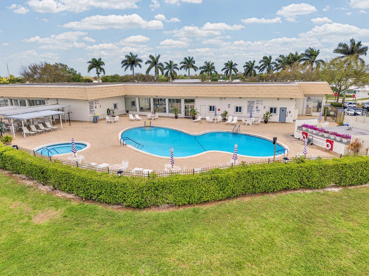 2105 Alfred Drive, Boynton Beach, FL 33426 Photo