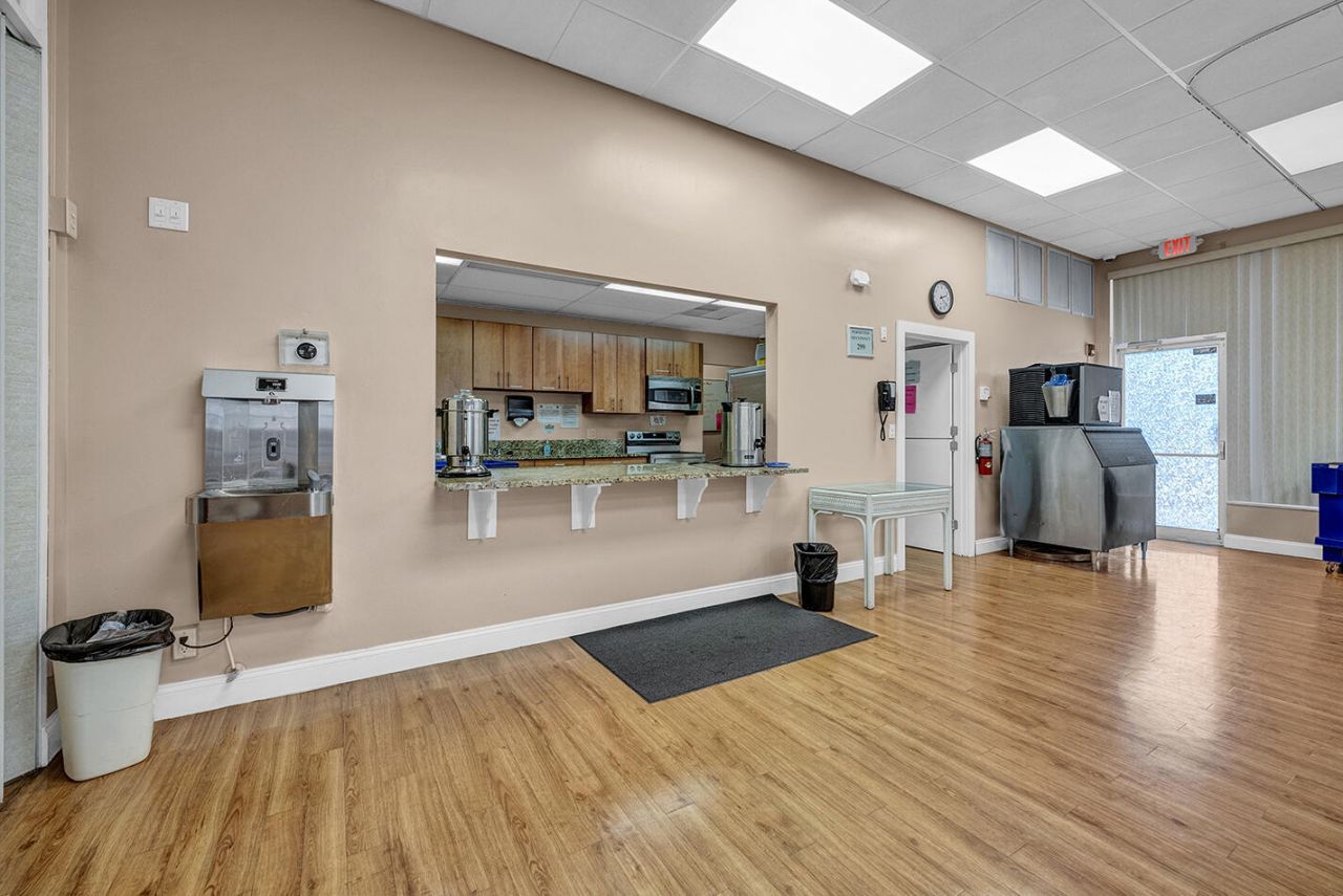 2105 Alfred Drive, Boynton Beach, FL 33426 Photo