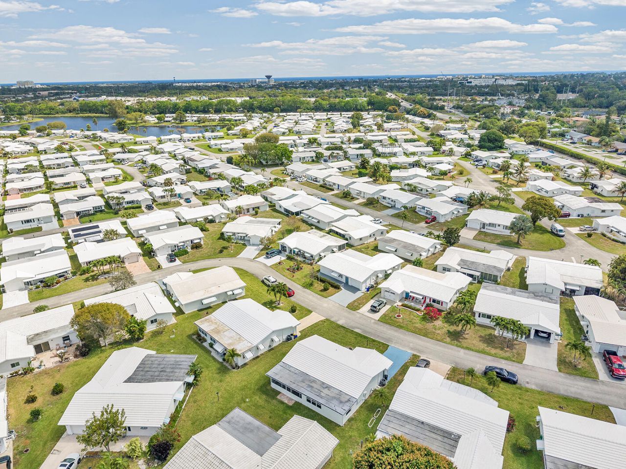 2105 Alfred Drive, Boynton Beach, FL 33426 Photo