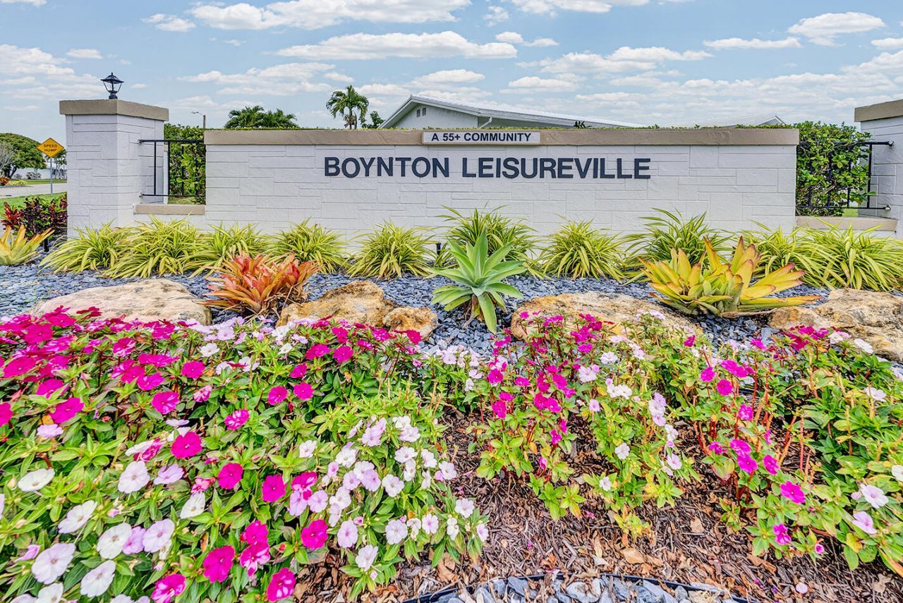 2105 Alfred Drive, Boynton Beach, FL 33426 Photo