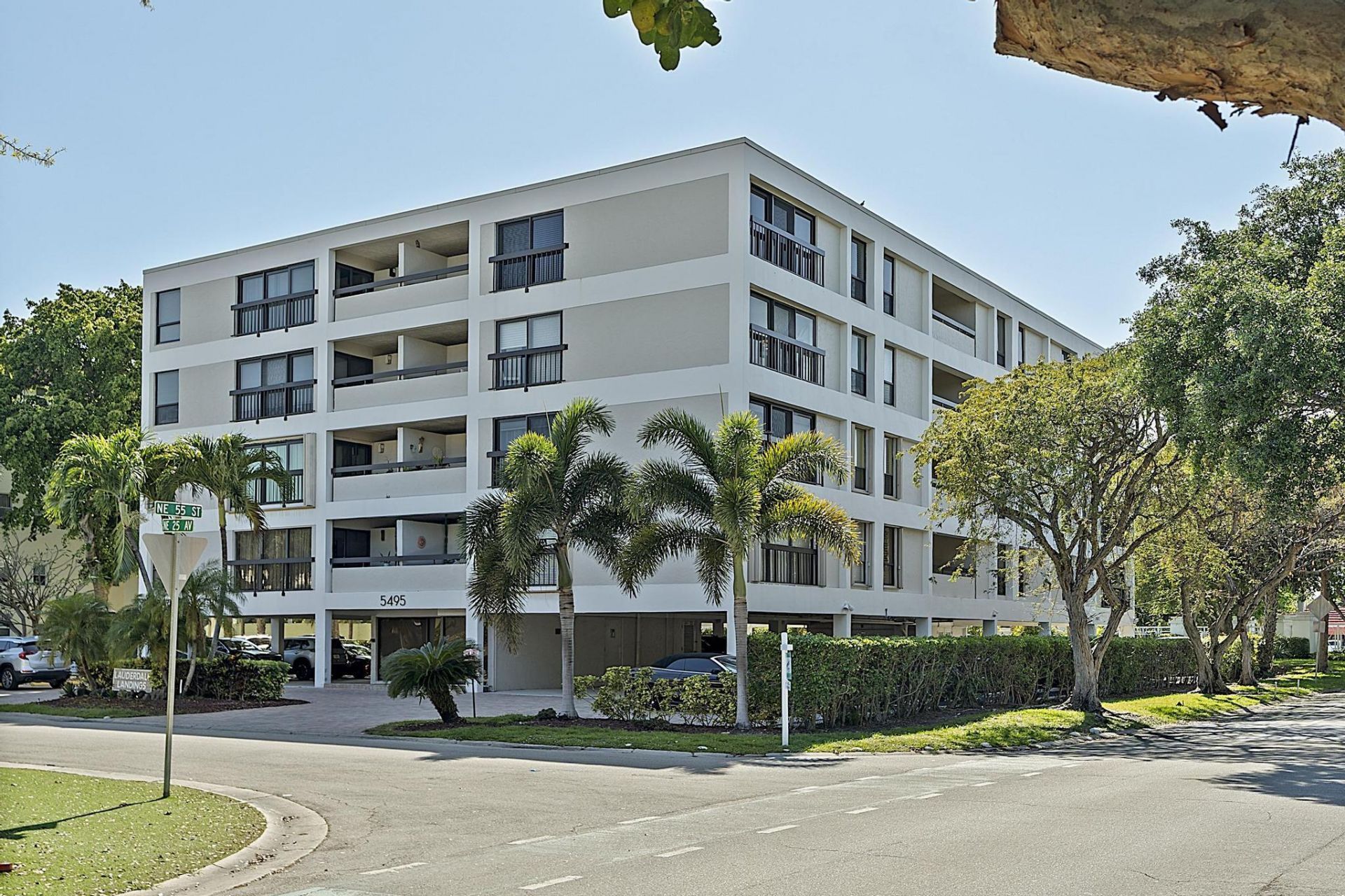 5495 NE 25th Avenue, Unit Apt 202, Fort Lauderdale, FL 33308 Photo