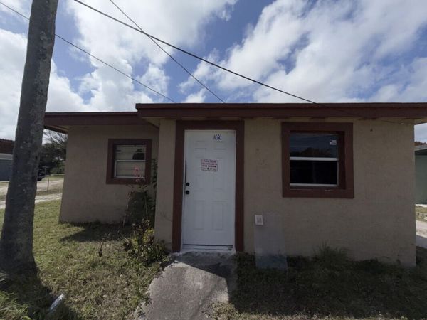 709 N 20th Street, Fort Pierce, FL 34950