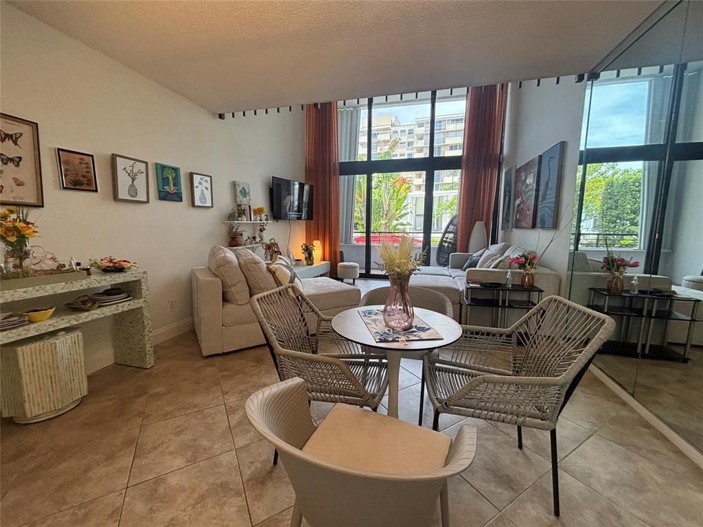 3589 S Ocean Boulevard, Unit 10, South Palm Beach, FL 33480 Photo