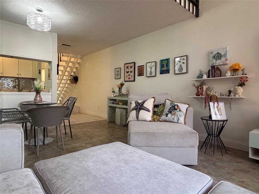 3589 S Ocean Boulevard, Unit 10, South Palm Beach, FL 33480 Photo