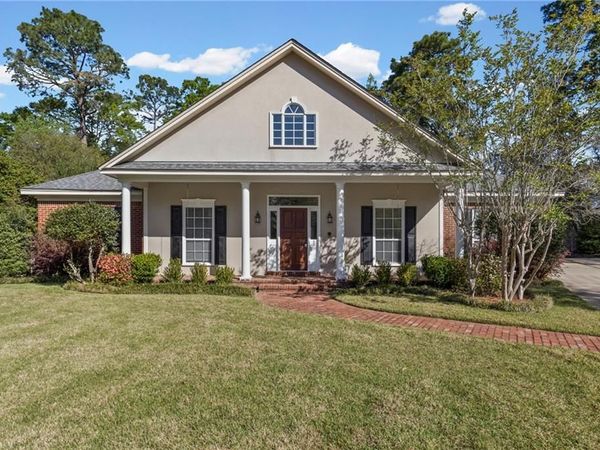 1100 Savannah Drive, Mobile, AL 36609