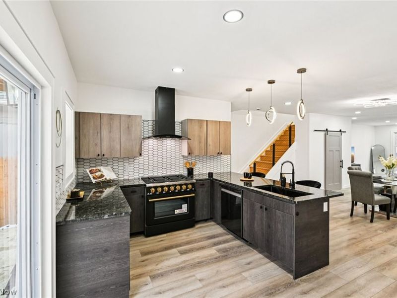 1828 W 57th Street, Cleveland, OH 44102 Photo 14