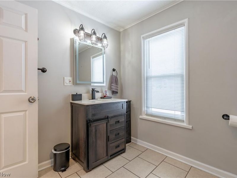 702 Griffith Avenue SW, Massillon, OH 44647 Photo 11