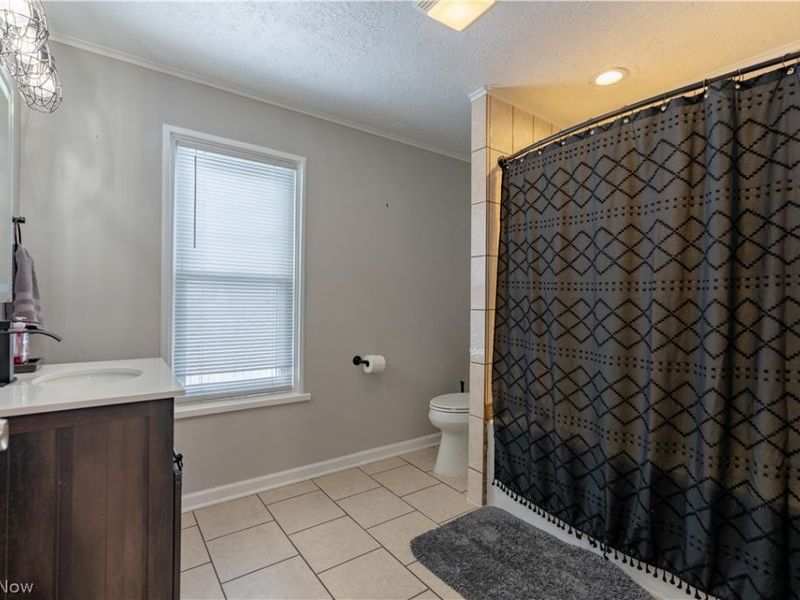 702 Griffith Avenue SW, Massillon, OH 44647 Photo 12