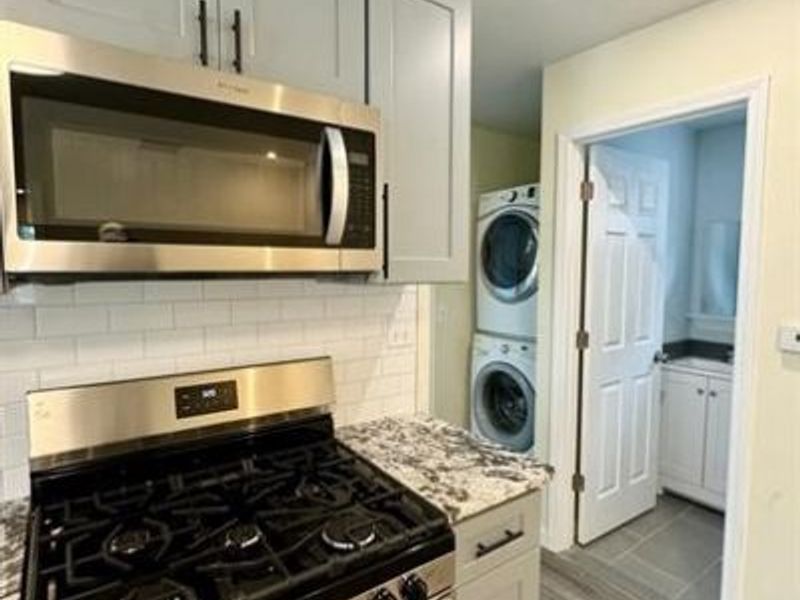 1615 E 47th Street, Cleveland, OH 44103 Photo 11