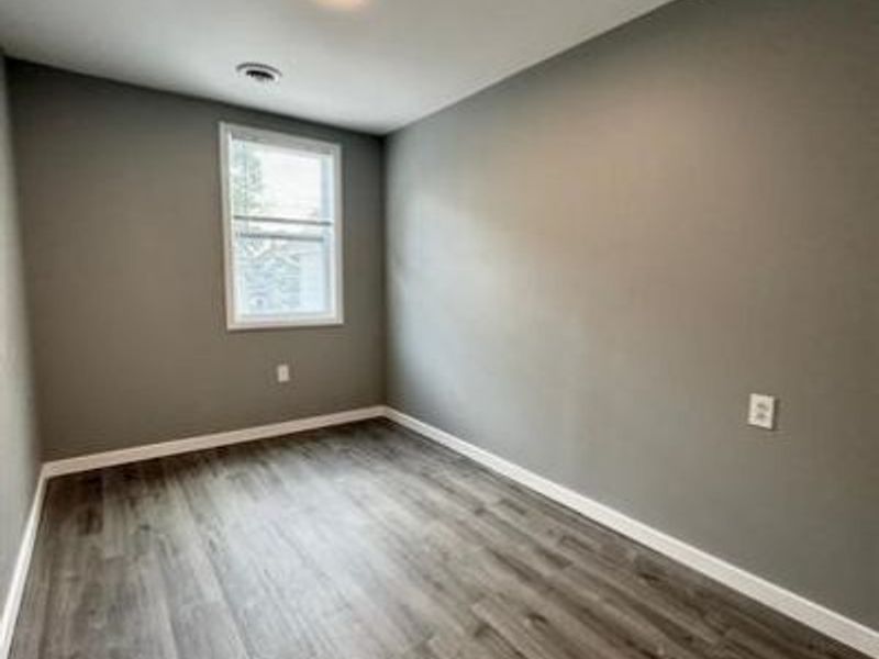 1615 E 47th Street, Cleveland, OH 44103 Photo 16