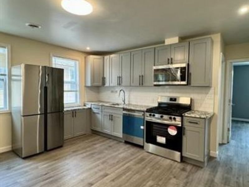 1615 E 47th Street, Cleveland, OH 44103 Photo 9