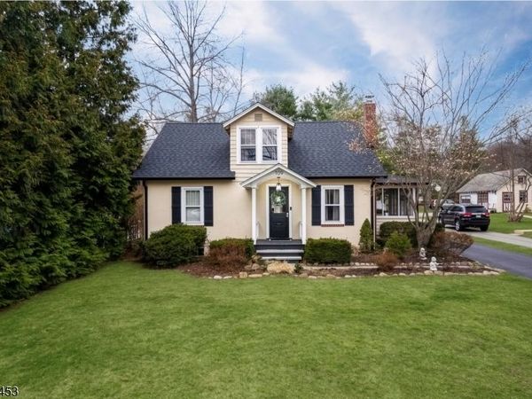 109 E Baldwin St, Hackettstown, NJ 07840