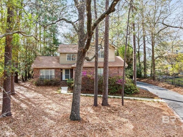 639 Ridgewood Drive, Daphne, AL 36526