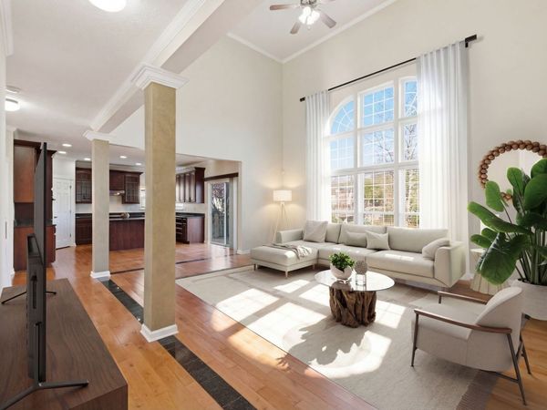 1005 Valley Cove Ct, Nashville, TN 37221