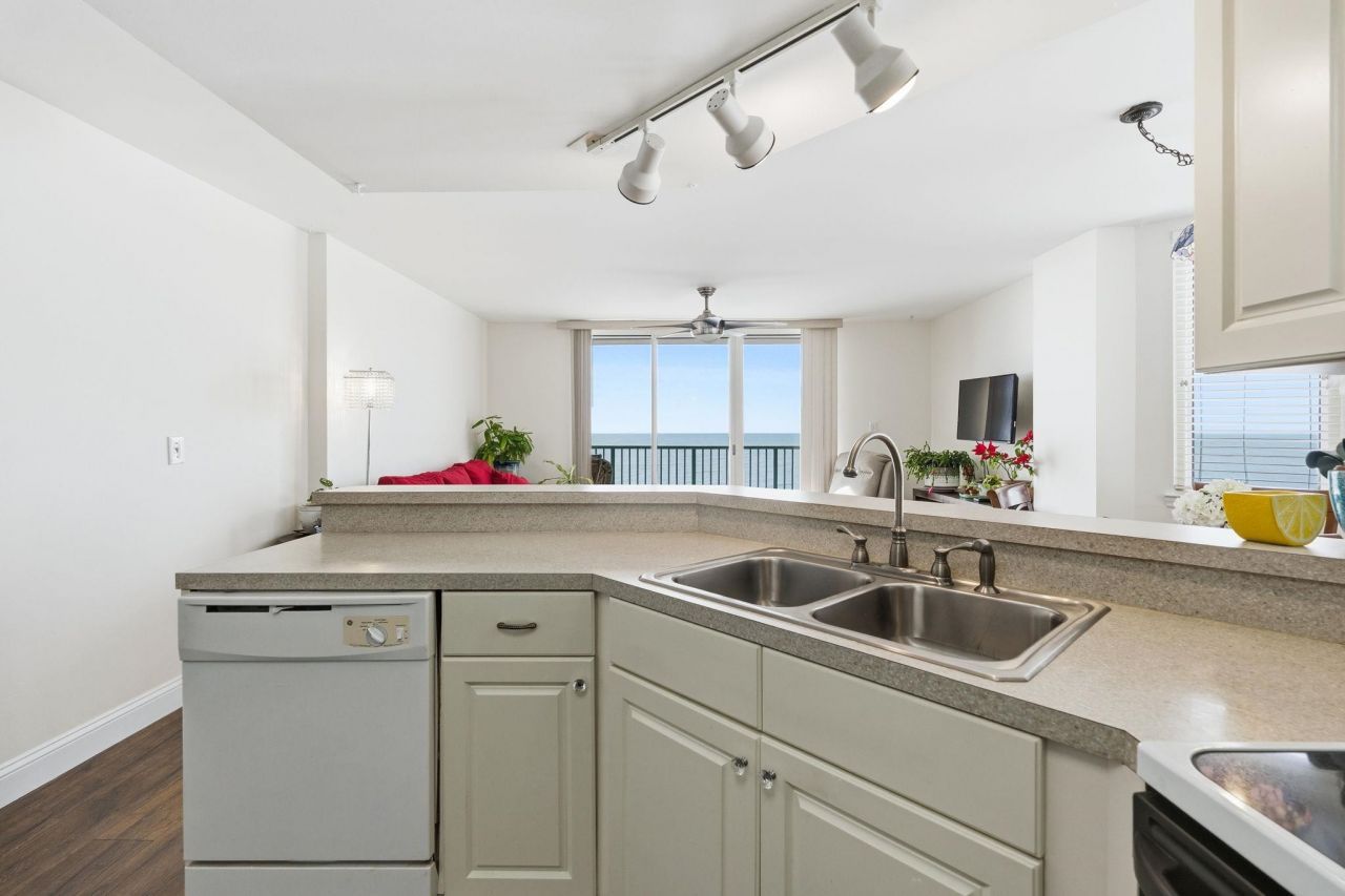 2507 South Ocean Blvd. Photo 12