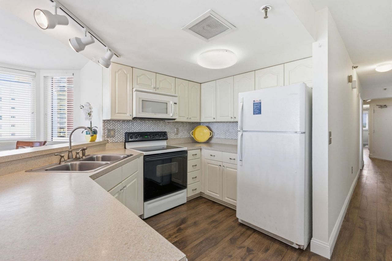 2507 South Ocean Blvd. Photo 14